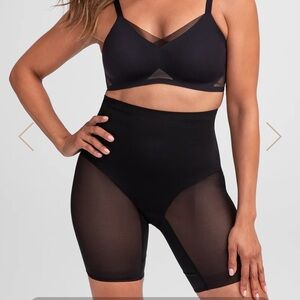 NWT Honeylove SuperPower Mid Waist Midwaist Shaper Shorts, Black Vamp, size XS